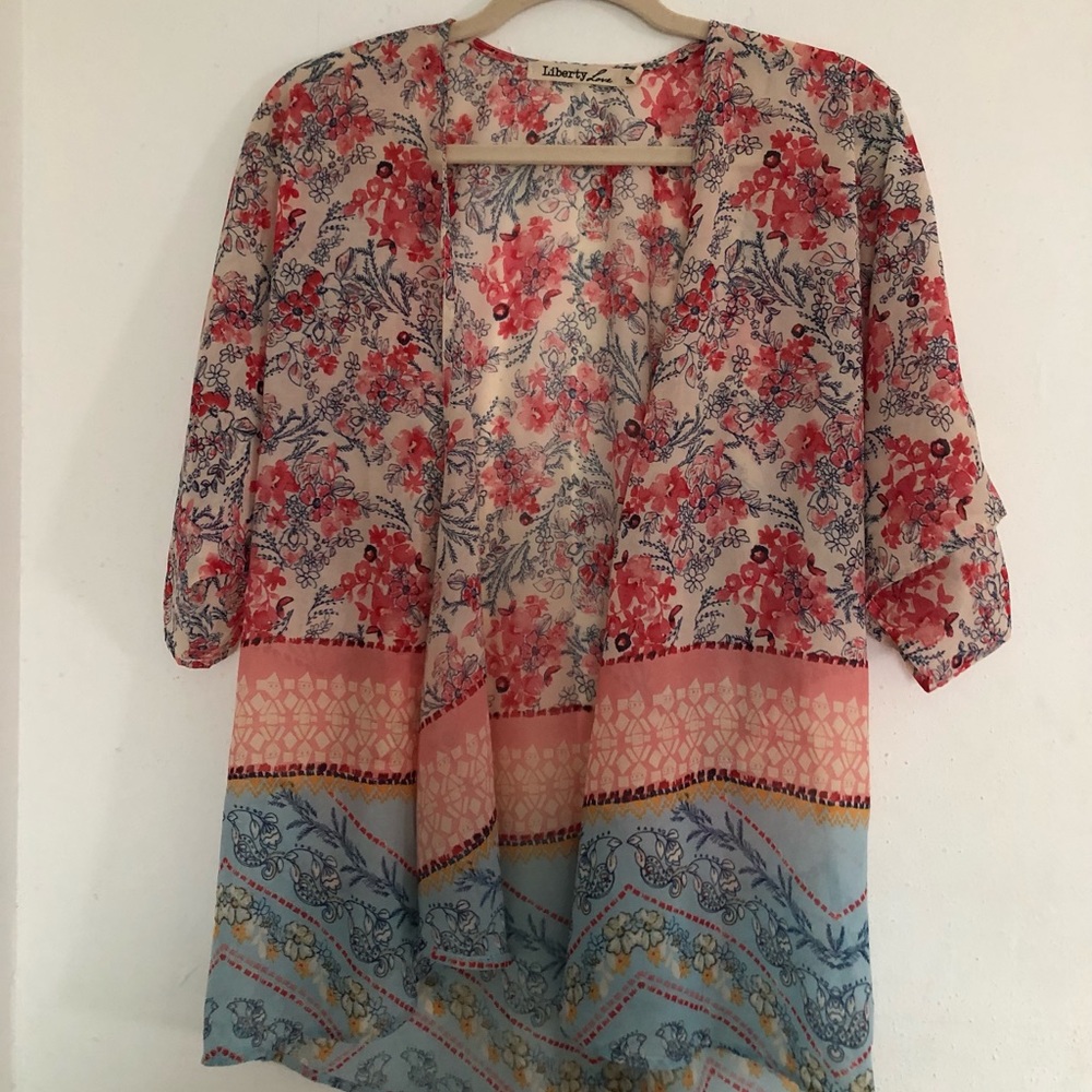 Liberty Love Flowy Kimono Size M